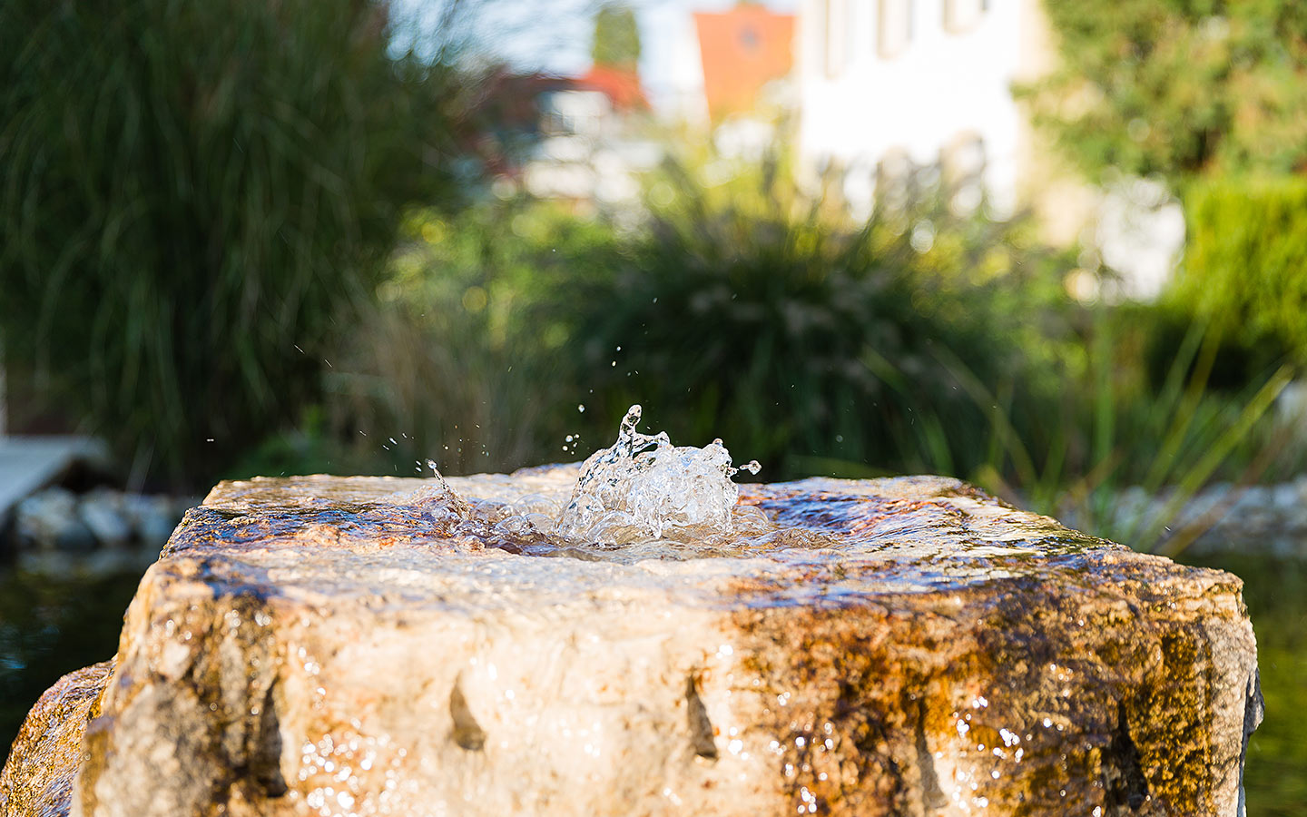 team-gruen-elzach-garten-landschaftsbau-wasser-im-garten-01.jpg